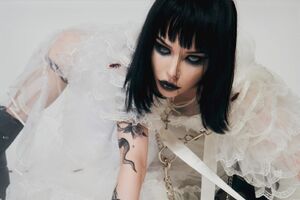 Image - Alice Glass