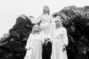 Image - Kælan Mikla