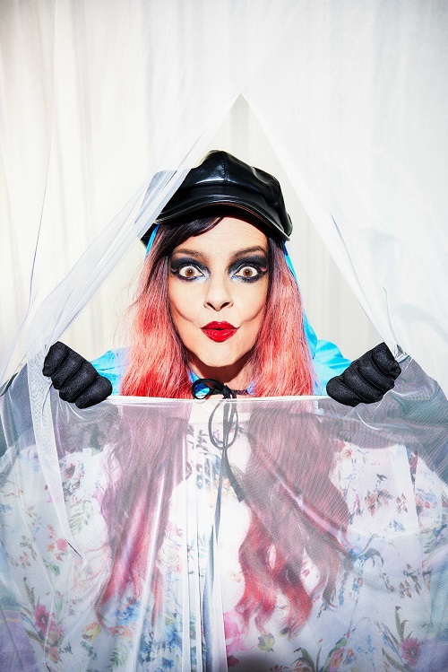 Mes dernières acouphènes grâce à ... - Page 36 Nina-hagen_gabo_2022_500
